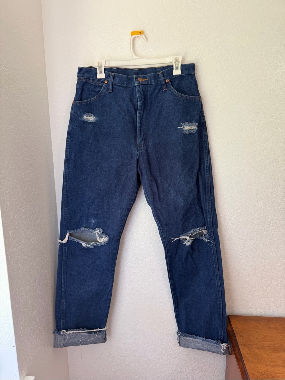 Wrangler Dark Blue Cowboy Cut DIY Distressed Jeans 15 x 32